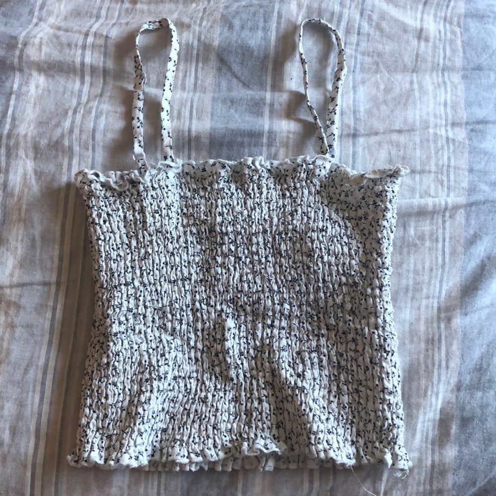 Brandy Melville Crop top